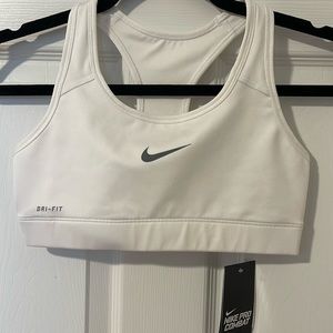 Nike brand new sports bra